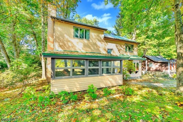 2207 Lakeside Dr W, Vernon Twp., NJ 07422