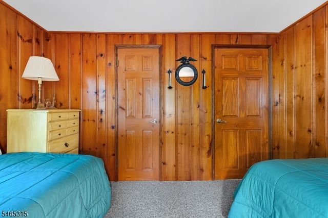 2207 Lakeside Dr W, Vernon Twp., NJ 07422