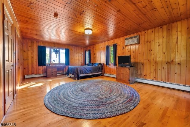 2207 Lakeside Dr W, Vernon Twp., NJ 07422