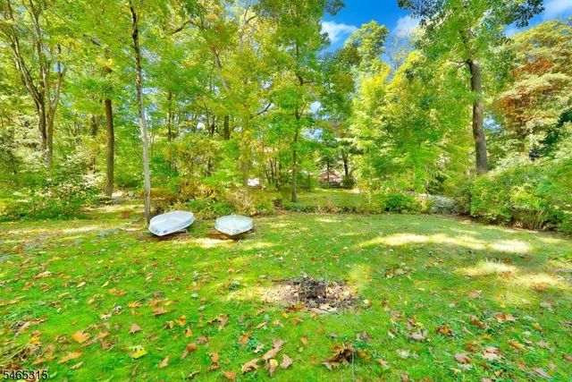 2207 Lakeside Dr W, Vernon Twp., NJ 07422