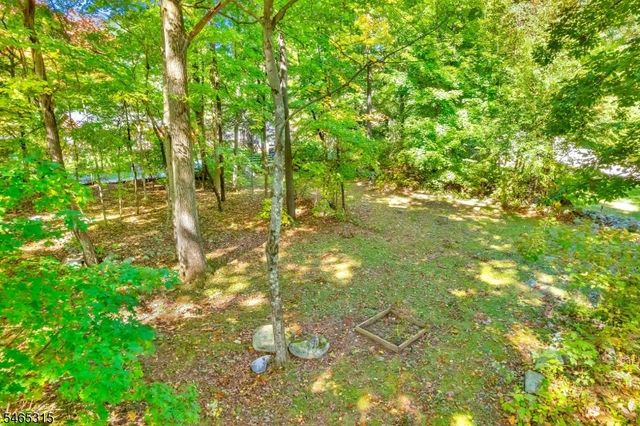 2207 Lakeside Dr W, Vernon Twp., NJ 07422
