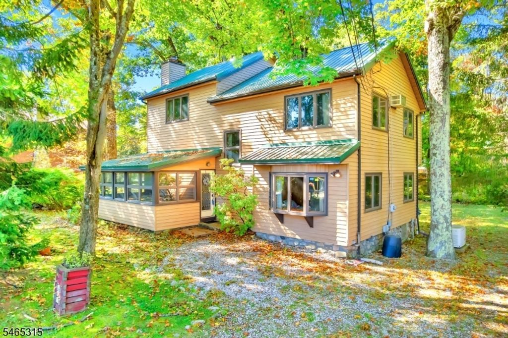 2207 Lakeside Dr W, Vernon Twp., NJ 07422 — photo 2