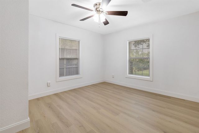 911 N Branch Street, Sherman, TX 75090