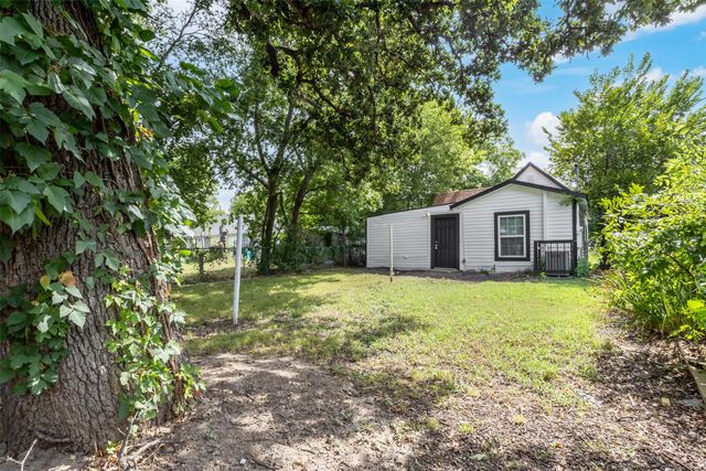 911 N Branch Street, Sherman, TX 75090