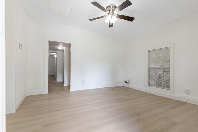 911 N Branch Street, Sherman, TX 75090