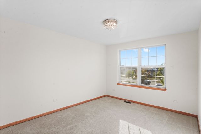 1514 Spring Oaks Drive, Joliet, IL 60431