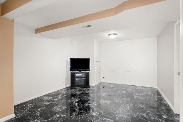 1514 Spring Oaks Drive, Joliet, IL 60431