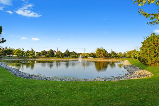 1514 Spring Oaks Drive, Joliet, IL 60431