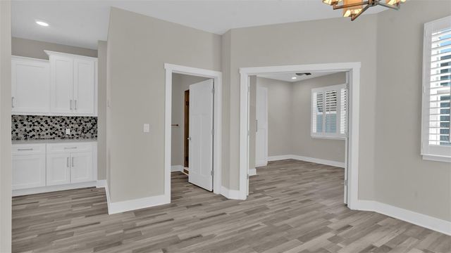 1237 SAVONA DRIVE NE, St Petersburg, FL 33702