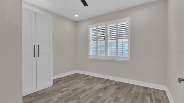 1237 SAVONA DRIVE NE, St Petersburg, FL 33702