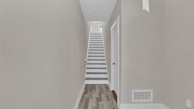 1237 SAVONA DRIVE NE, St Petersburg, FL 33702