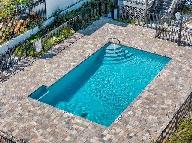 1237 SAVONA DRIVE NE, St Petersburg, FL 33702