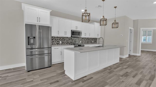 1237 SAVONA DRIVE NE, St Petersburg, FL 33702