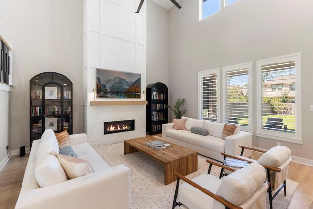 120 Thunder Valley Drive, The Woodlands, TX 77375