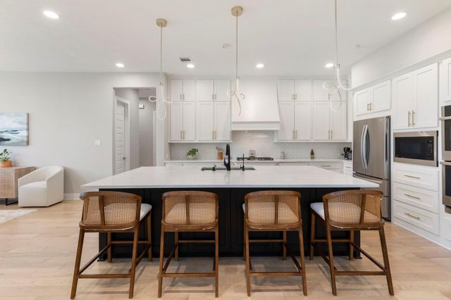 120 Thunder Valley Drive, The Woodlands, TX 77375