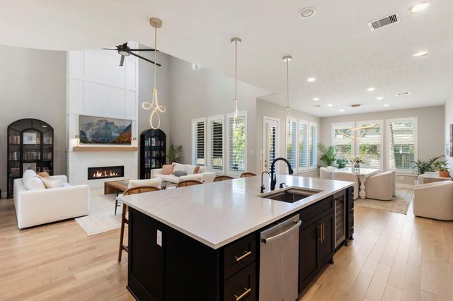 120 Thunder Valley Drive, The Woodlands, TX 77375