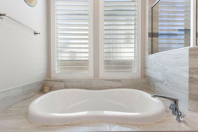 120 Thunder Valley Drive, The Woodlands, TX 77375