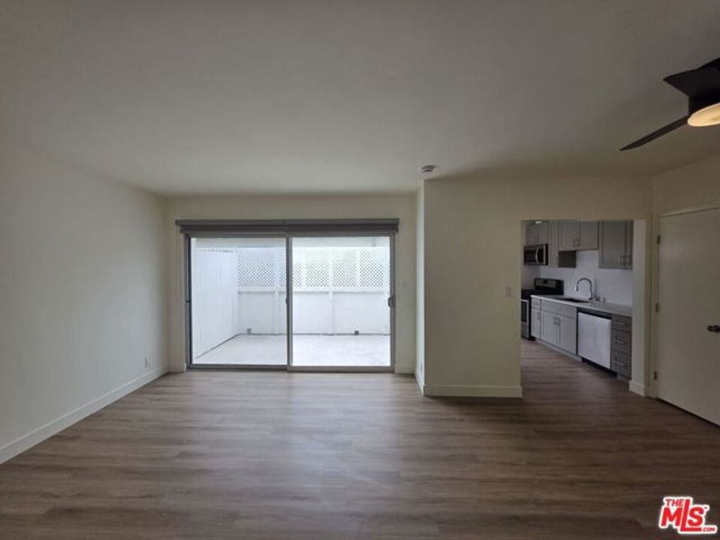 827 9th Street 7, Santa Monica, CA 90403