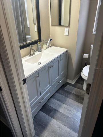 2118 FLETCHERS POINT CIRCLE, Tampa, FL 33613