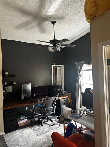 2118 FLETCHERS POINT CIRCLE, Tampa, FL 33613