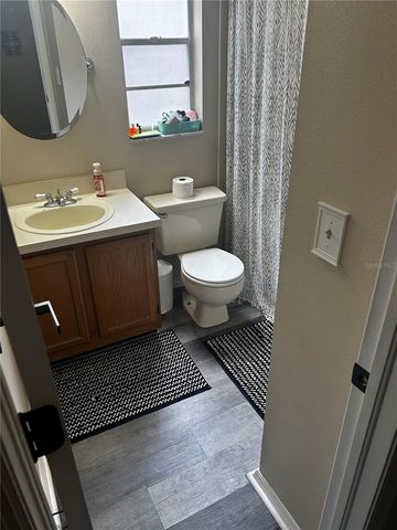 2118 FLETCHERS POINT CIRCLE, Tampa, FL 33613