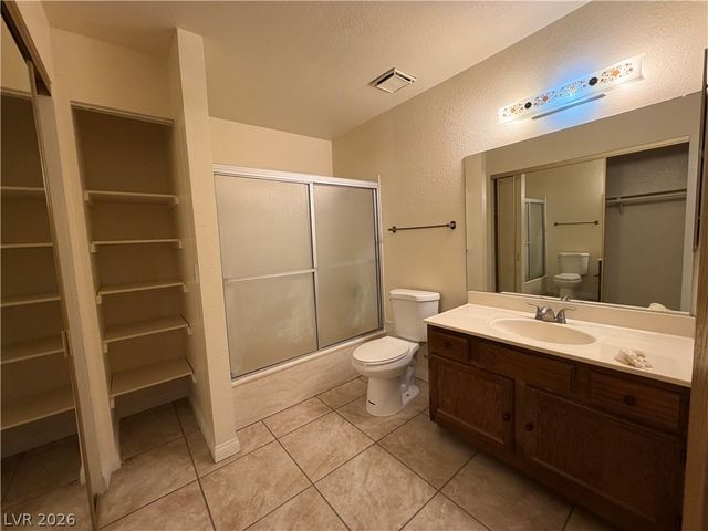 5159 Caliente Street 166, Las Vegas, NV 89119