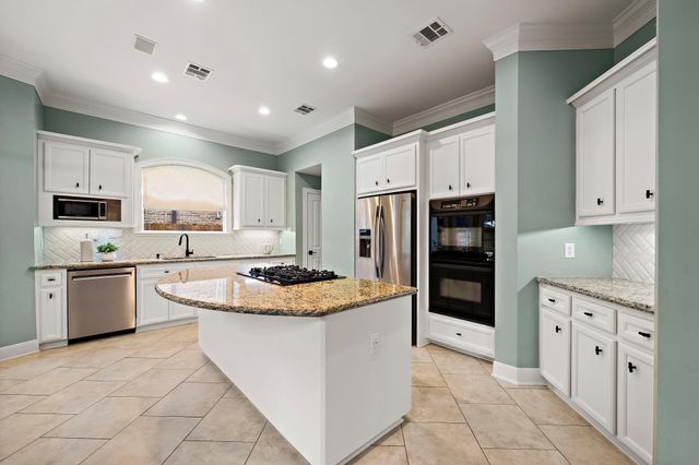 4817 Beech Street, Bellaire, TX 77401