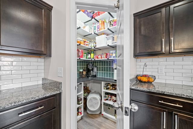 1183 Ewing Way, Clarksville, TN 37043