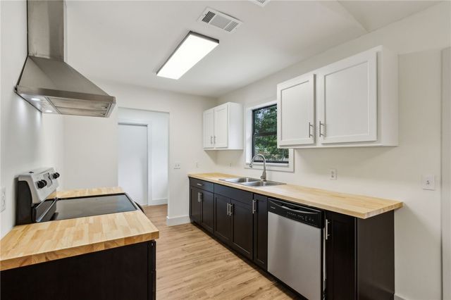 587 Powder Horn Road, St Marys, GA 31558