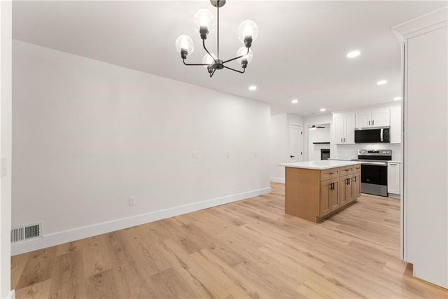 1476 W Lake Drive, Gainesville, GA 30501