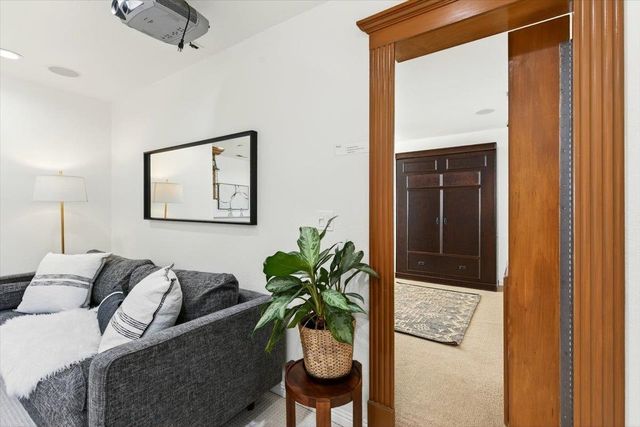 4308 View Crest Ct, Oakland, CA 94619