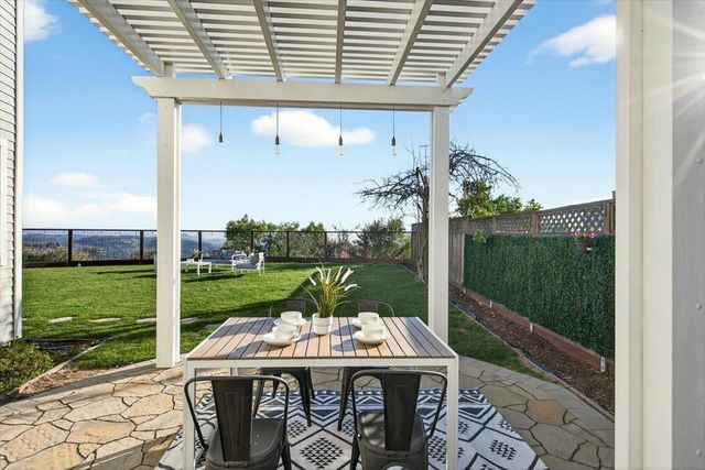 4308 View Crest Ct, Oakland, CA 94619