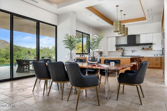 10332 E FILAREE Lane, Scottsdale, AZ 85262