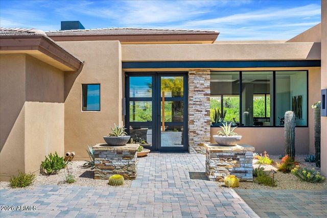 10332 E FILAREE Lane, Scottsdale, AZ 85262