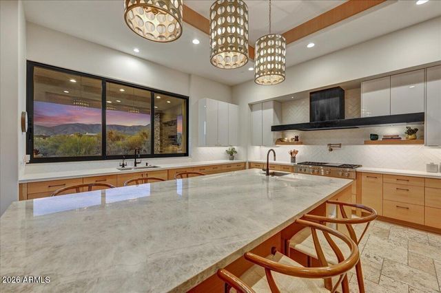 10332 E FILAREE Lane, Scottsdale, AZ 85262