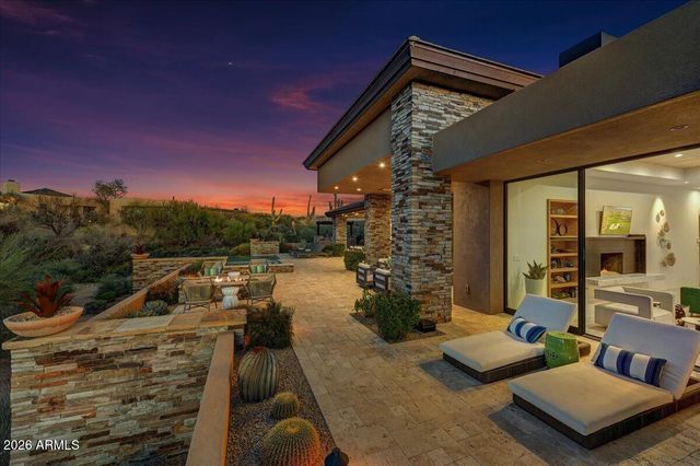 10332 E FILAREE Lane, Scottsdale, AZ 85262