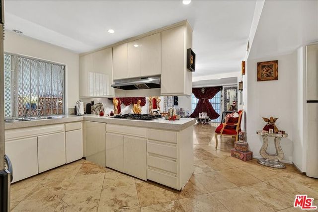 3430 Mclaughlin Avenue, Los Angeles, CA 90066