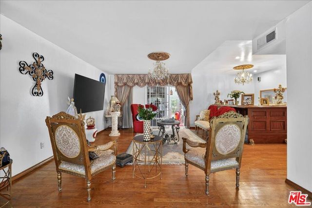 3430 Mclaughlin Avenue, Los Angeles, CA 90066