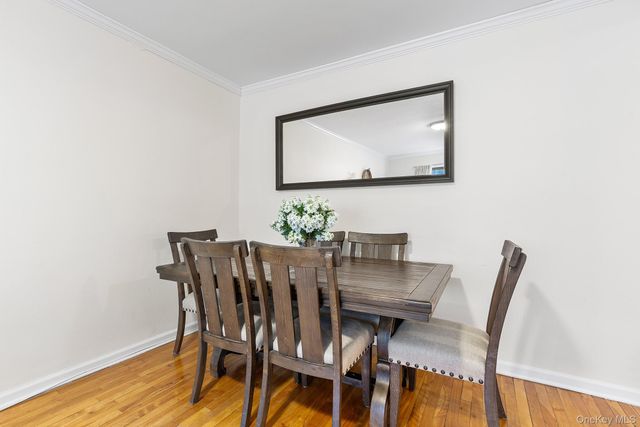 8 Lawrence Drive A, White Plains, NY 10603