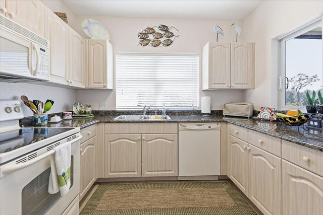 3927 CAPE HAZE DRIVE 205, Rotonda West, FL 33947