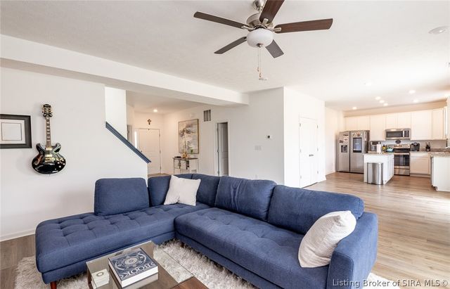 8008 Stacy Springs Boulevard, Charlestown, IN 47111