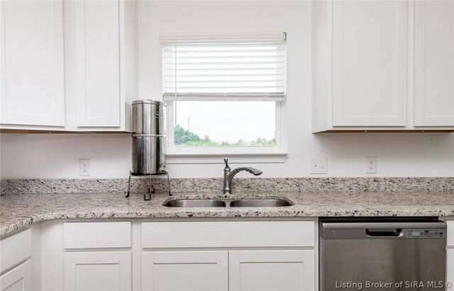 8008 Stacy Springs Boulevard, Charlestown, IN 47111