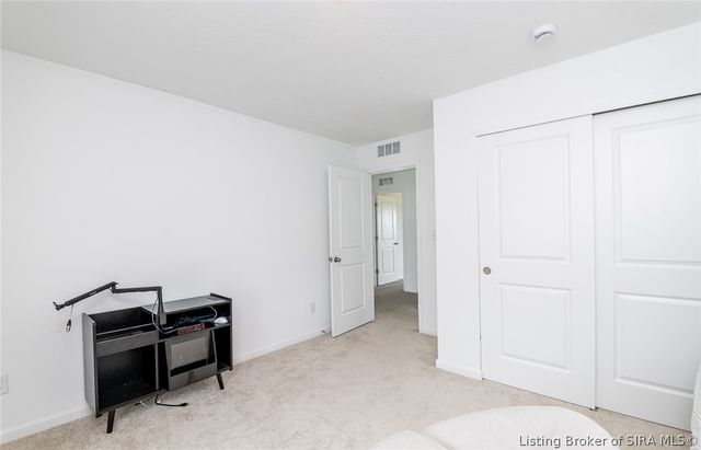 8008 Stacy Springs Boulevard, Charlestown, IN 47111