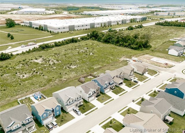 8008 Stacy Springs Boulevard, Charlestown, IN 47111