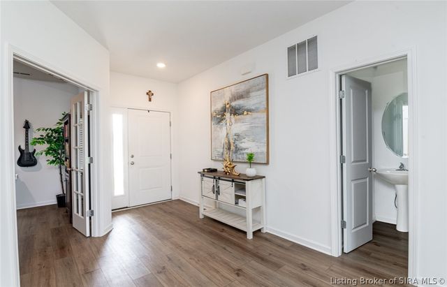 8008 Stacy Springs Boulevard, Charlestown, IN 47111