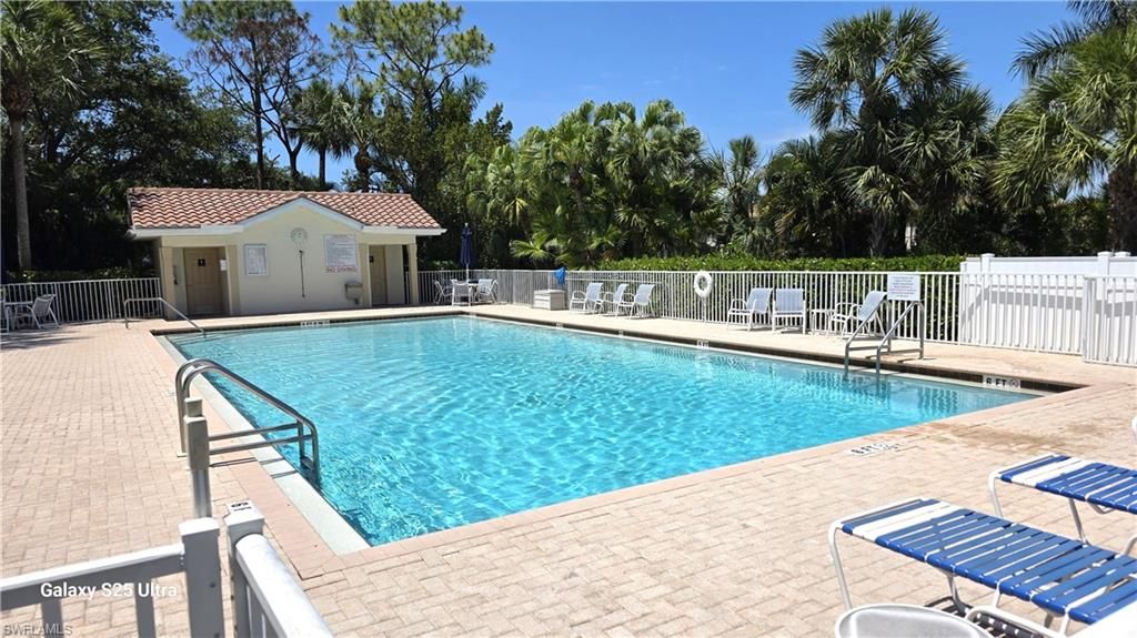 9060 Palmas Grandes BLVD 106, BONITA SPRINGS, FL 34135 — exterior