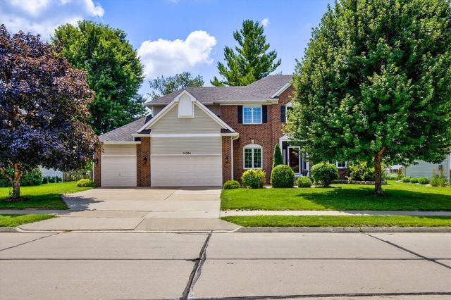 14304 Briarwood Lane, Urbandale, IA 50323