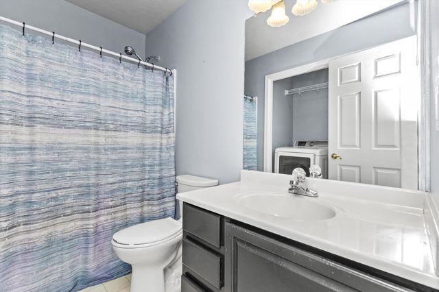 14304 Briarwood Lane, Urbandale, IA 50323