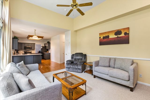 14304 Briarwood Lane, Urbandale, IA 50323
