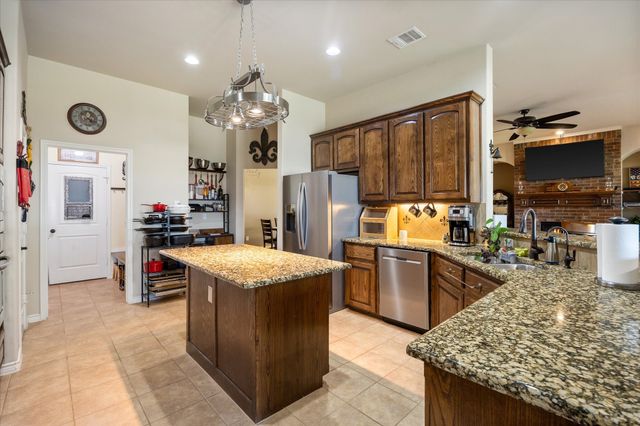 2924 Broken Spoke Lane, Rockwall, TX 75087